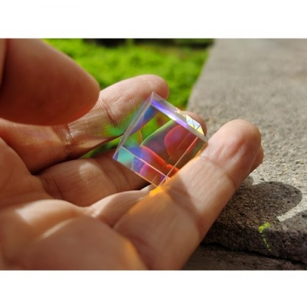 Optical Color Cube Prism 0.8 Inch for Option Multi-Color Toy and Desktop Decor Used for Physics Science Photography Decoration